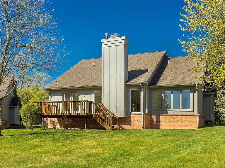 37743 Avon Ln — Photo 27