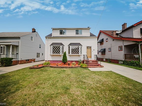 2nd image of 7002 Luelda Ave