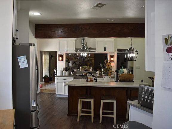2nd image of 9359 Avenida San Timoteo