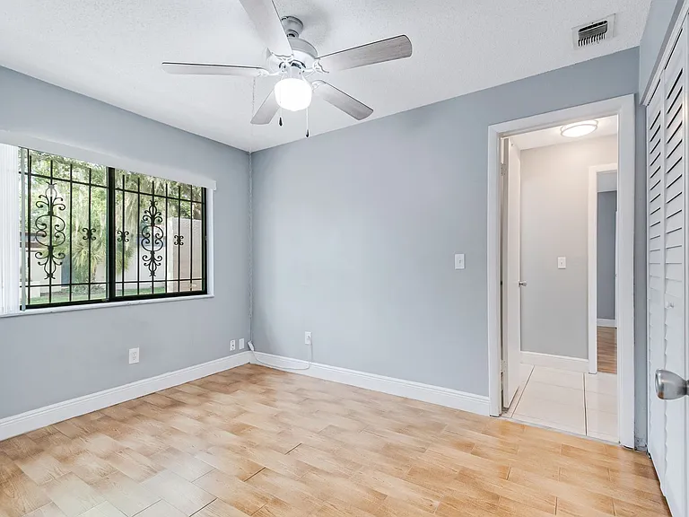 2304 Inagua Way — Photo 25
