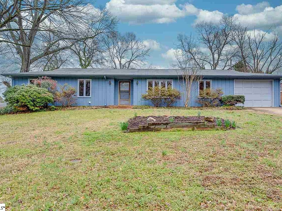 1st image of 607 Great Glen Ct