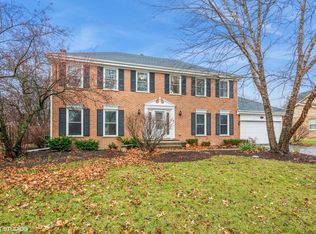 3402 Oxbow Ln, St Charles, IL 60174