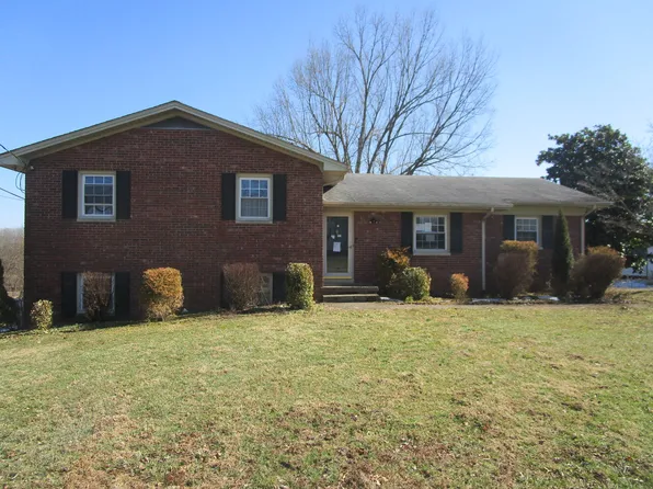 403 N 1st St, Burgin, KY 40310