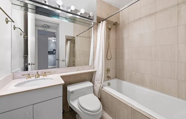 Sold by Compass | media 18