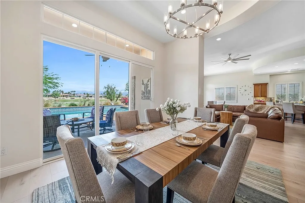 4 bed, 3.5 bath, 3412 sqft, $6,325 — Photo 4