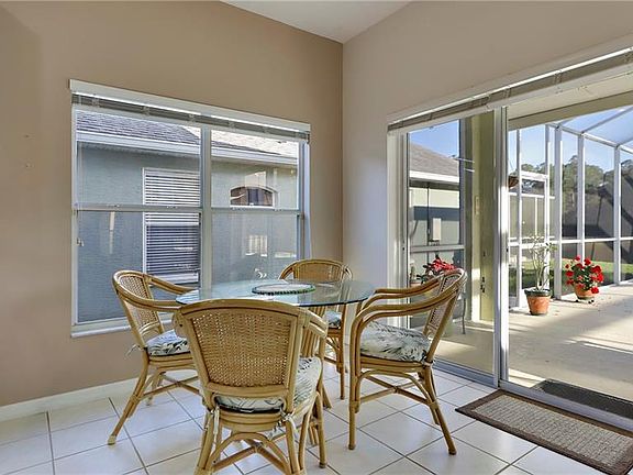 4th image of 12123 Bishopsford Dr