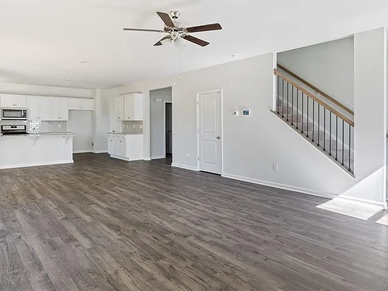 5712 Brailen Dr — Photo 7
