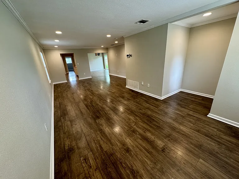 1723 Corita St — Photo 7