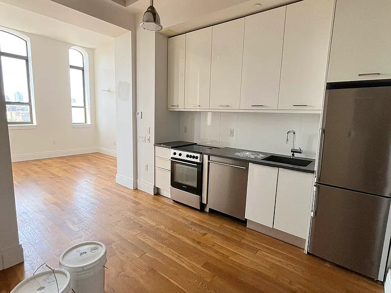 17 Monitor St #4O — Photo 10
