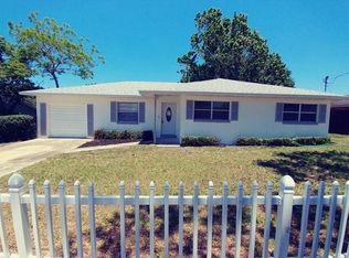 1217 Dawn Dr, Dundee, FL 33838