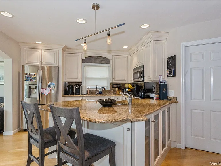 29 Seabreeze Rd — Photo 12