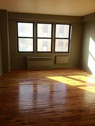 Rented by Roberto Guilbet, LREB