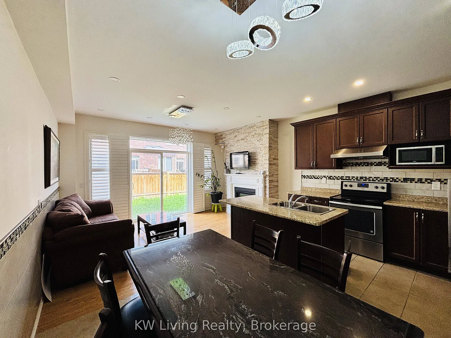 3 bed, $2,800 — Photo 4