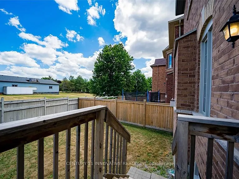 59 William Bartlett Dr — Photo 40