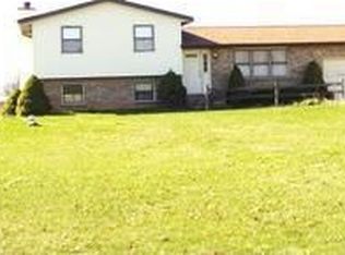 12079 Winchester Rd, Ashville, OH 43103