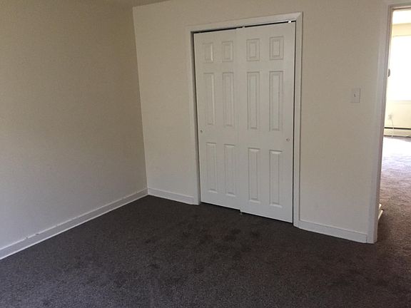 4th image of 499 Lincoln Ave APT A2