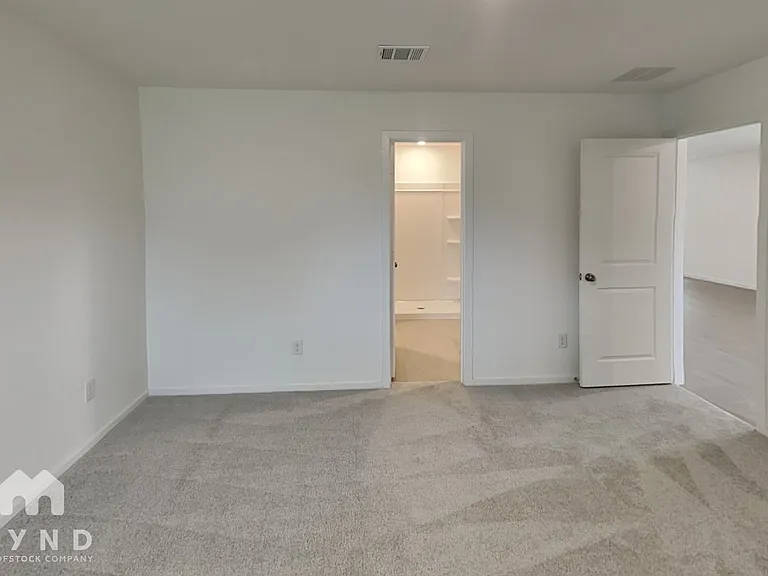 904 Coperchiata Cir — Photo 7