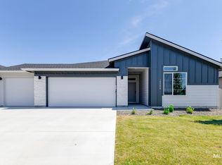 2384 N Carly Ave, Star, ID 83669