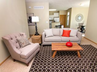 3341 Ridge Park Dr, Lincoln, NE 68504