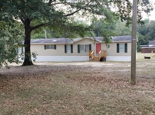 404 Horseshoe Cir, Thomasville, GA 31757