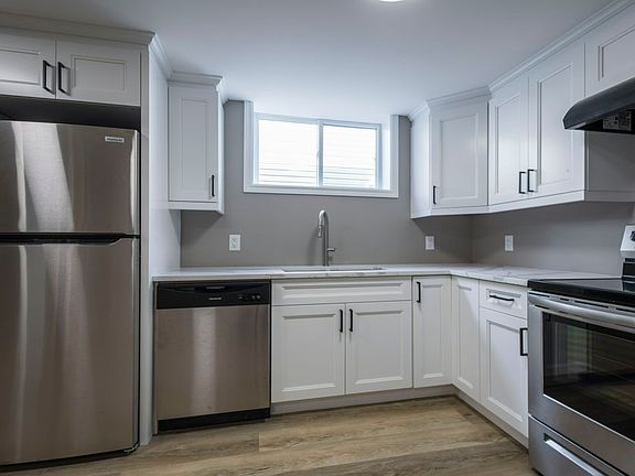3rd image of 198 Lingham St #B