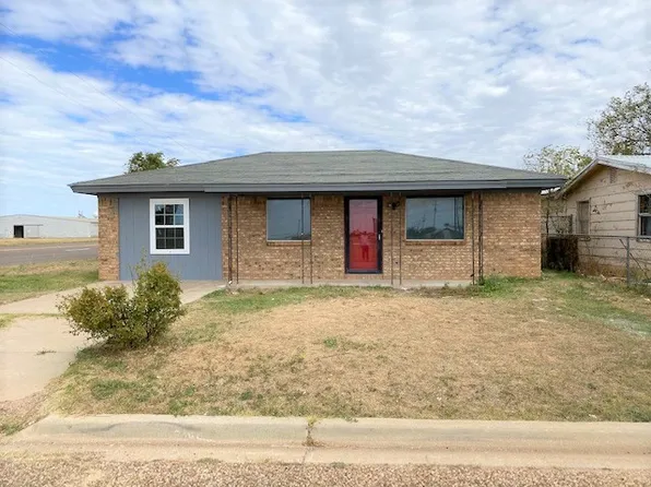 322 Avenue B, Ralls, TX 79357