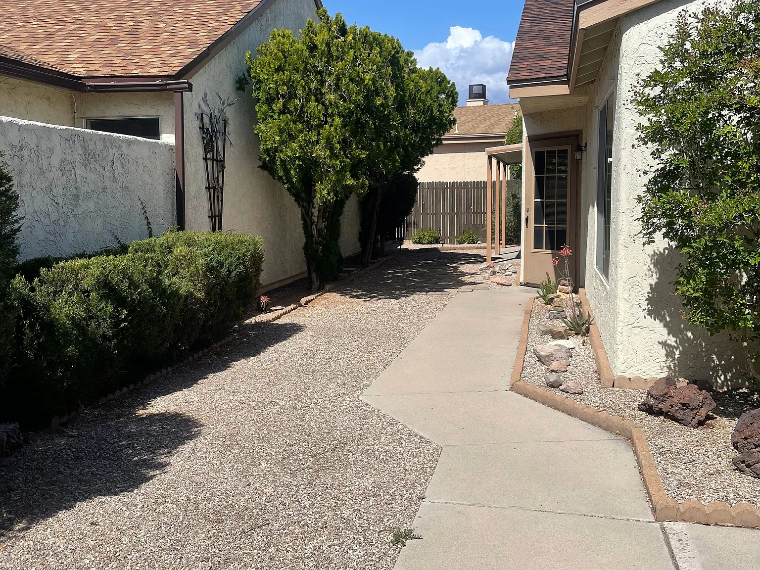 2770 W Daffodil Pl — Photo 4