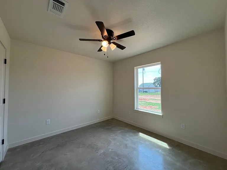 418 County Road 428 — Photo 14