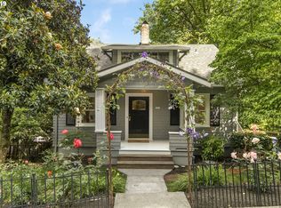 2454 SW Arden Rd, Portland, OR 97201