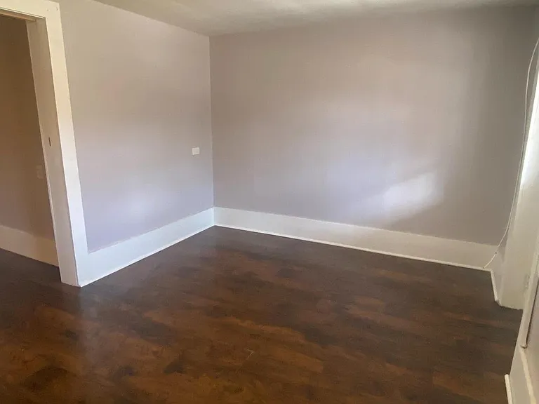 202 S Samuel St #103 — Photo 3