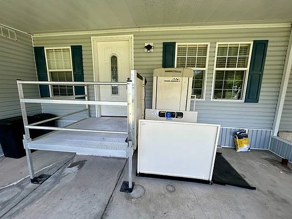 2nd image of 10804 Benbow Dr