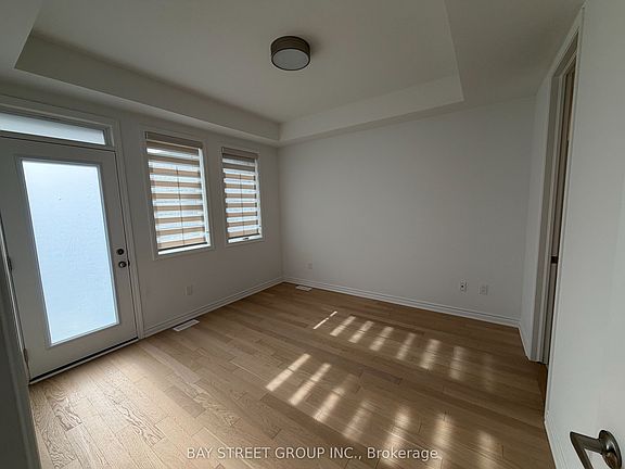 5th image of 120 Avani Ave