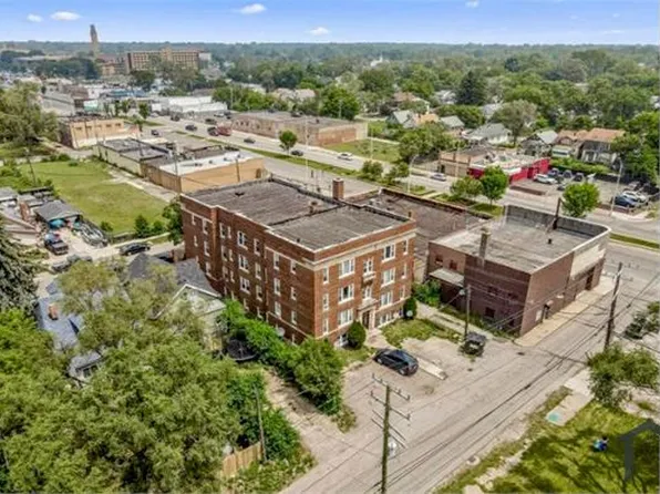 6330 Midland St, Detroit, MI 48238