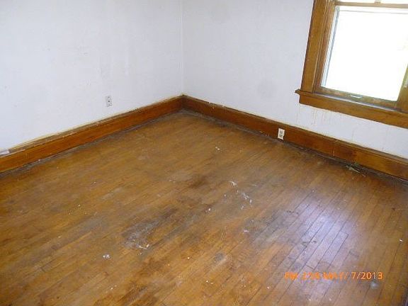 5th image of 3332 N Palmer St