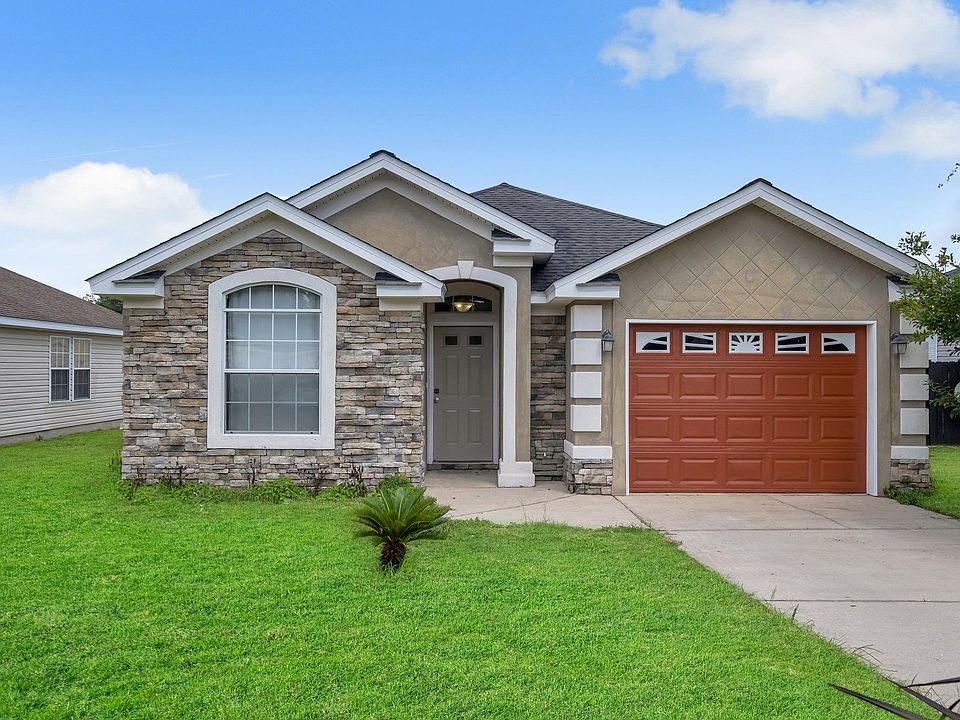 1st image of 5241 Montejo Dr