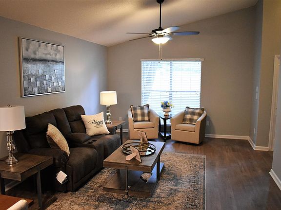 2nd image of 5326 E Saint Ives Ln