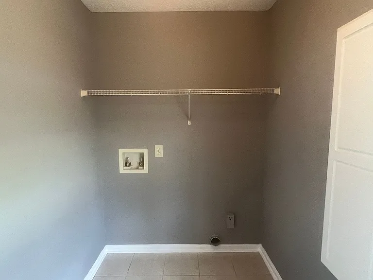 113 Saddlehorn Dr — Photo 18