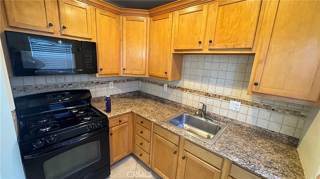 2 bed, 982 sqft, $2,800 — Photo 4