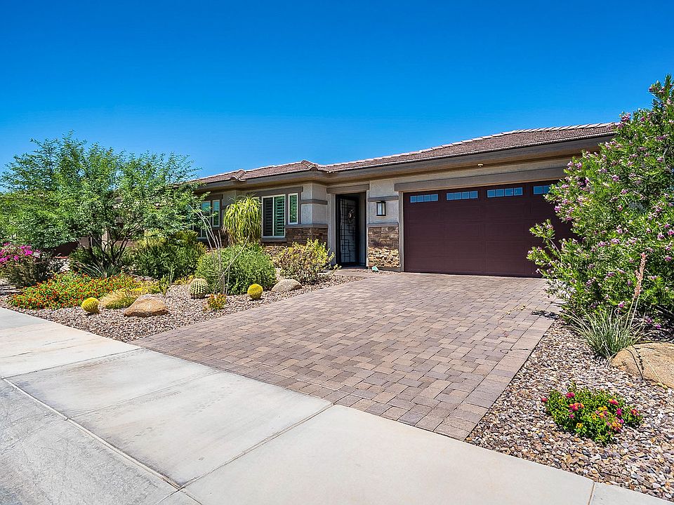 1st image of 7582 S Penrose Dr