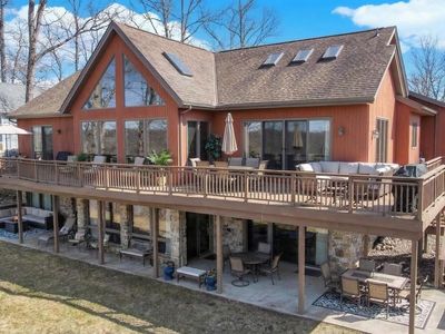 370 Lake Meade Dr, East Berlin, PA, 17316