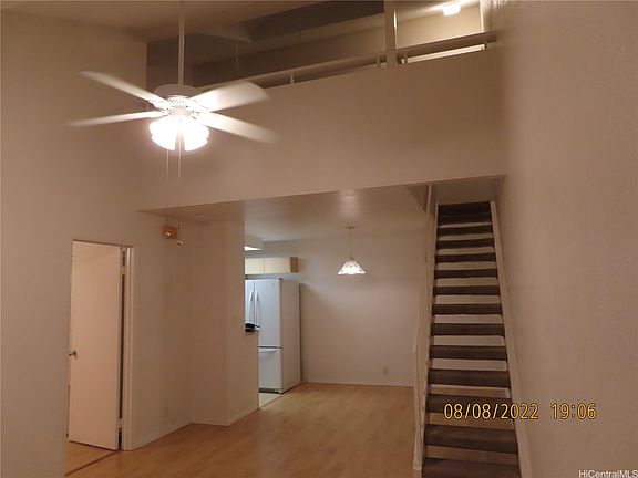 3rd image of 99-328 Mananai Pl #5E