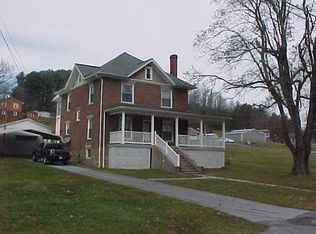 1442 Glenwood Park Rd, Princeton, WV 24739