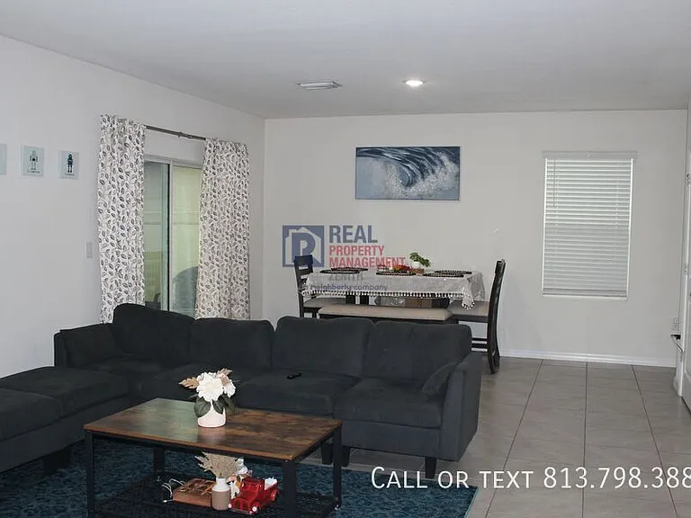 3199 Suncoast Plains Dr — Photo 6