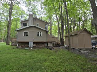 114 Iowa Trl, Pocono Lake, PA 18347