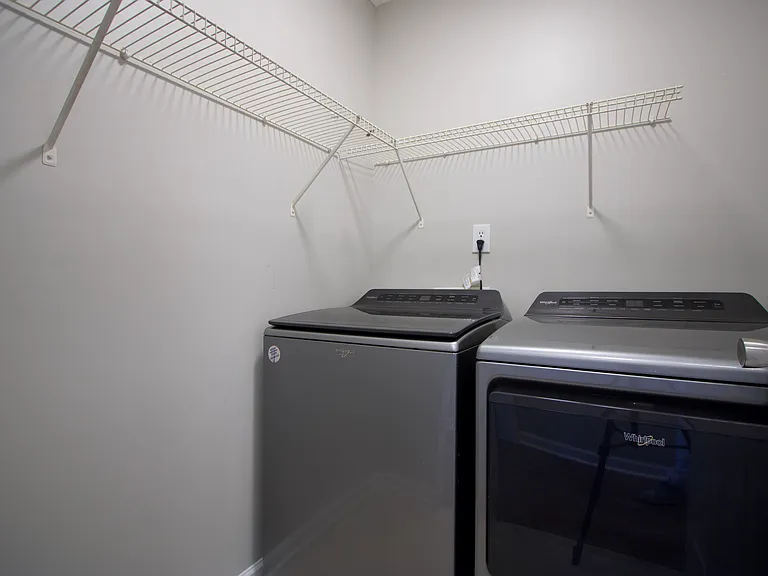 4216 Lake Woodard Dr — Photo 19