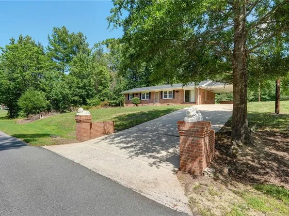 199 Rolling Hill Dr, Reidsville, NC 27320