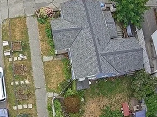 3115 Queen Anne Avenue N, Seattle, WA 98109