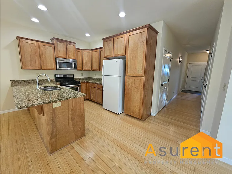 108 McCully Ln — Photo 8
