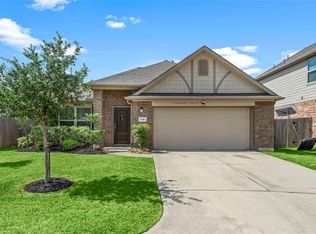 4310 Apple Ln, Baytown, TX 77521
