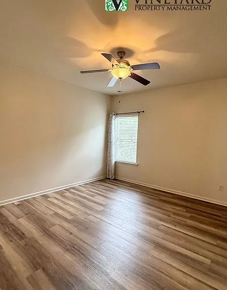 303 Cherokee Reserve Ct — Photo 36